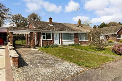 9 Bedingfield Way, Lyminge, Folkestone, CT18 8JH