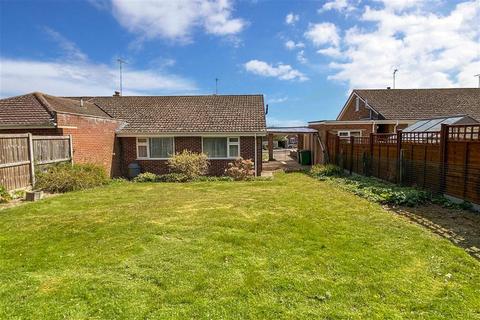 9 Bedingfield Way, Lyminge, Folkestone, CT18 8JH