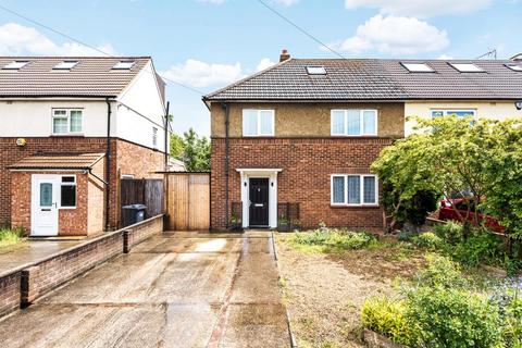 58 Hounslow Road, Hanworth, Feltham, TW13 6QH