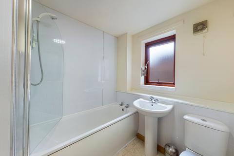 2/6 St. Clair Road, Edinburgh, EH6 8JY