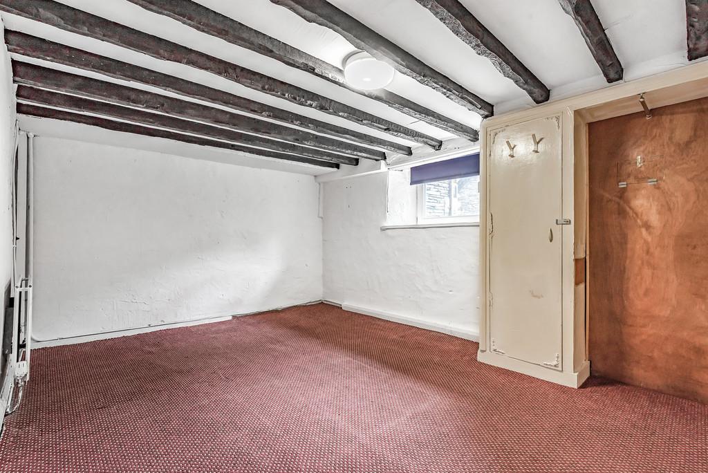 Bedroom 5/Office
