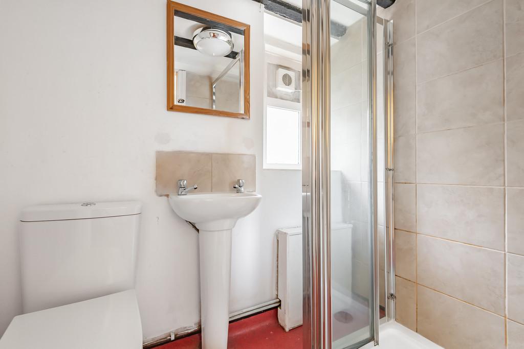Shower Room 1