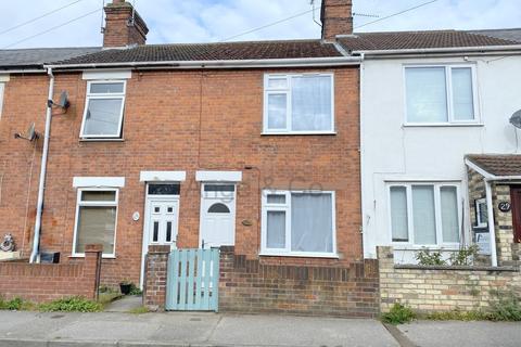 27 Avondale Road, Lowestoft, NR32 2HU