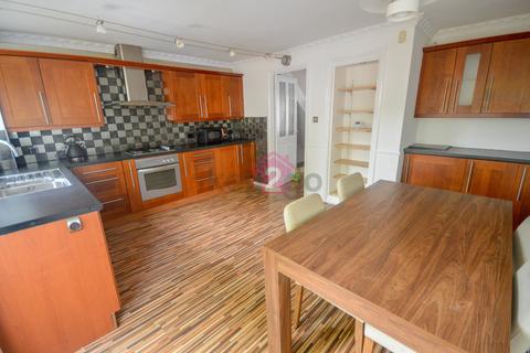 73 Halfway Gardens, Halfway, Sheffield, S20 4TJ
