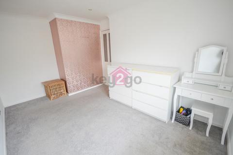 73 Halfway Gardens, Halfway, Sheffield, S20 4TJ