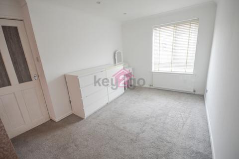 73 Halfway Gardens, Halfway, Sheffield, S20 4TJ