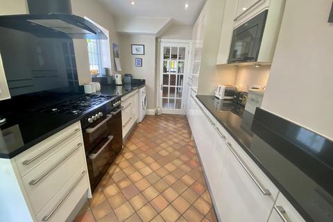 12 Alcester Road, Gatley, Cheadle, SK8 4PG