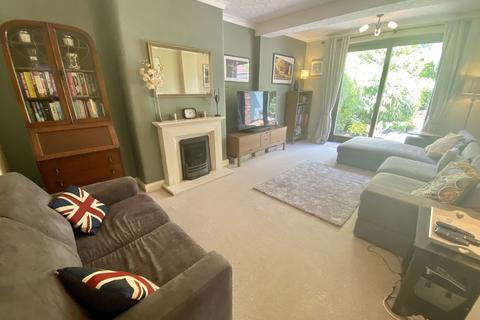 12 Alcester Road, Gatley, Cheadle, SK8 4PG