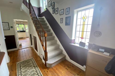 12 Alcester Road, Gatley, Cheadle, SK8 4PG