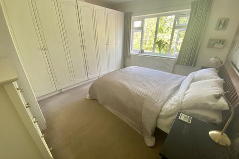 12 Alcester Road, Gatley, Cheadle, SK8 4PG