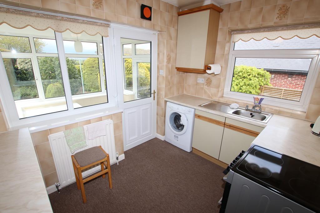 Cone Lane, Silkstone Common 2 bed detached bungalow £250,000