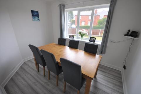 123 Highfield Crescent, Thorne, Doncaster, DN8 4DN