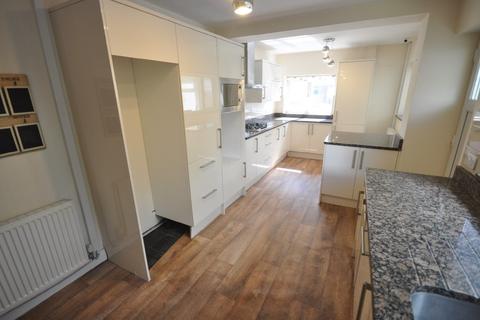 14 Brookfield Close, Thorne, Doncaster, DN8 4AY