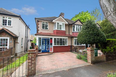 37 Hackbridge Park Gardens, Carshalton, SM5 2HE