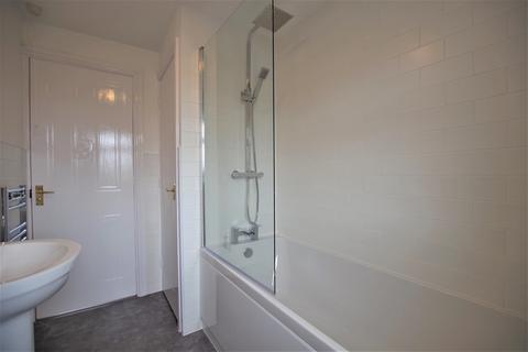16 Ashbrook Close, Uttoxeter, ST14 8UL