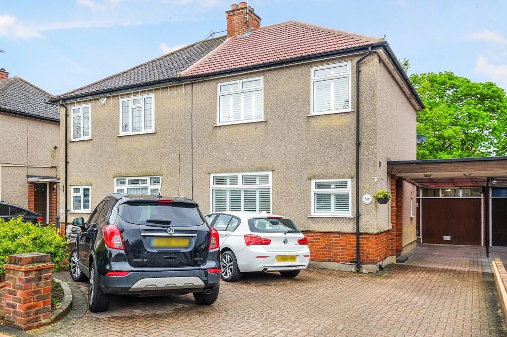 Walsingham Road, Orpington 4 bed semidetached house £450,000