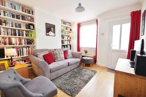 25 Chislehurst Road, Orpington, BR6 0DF