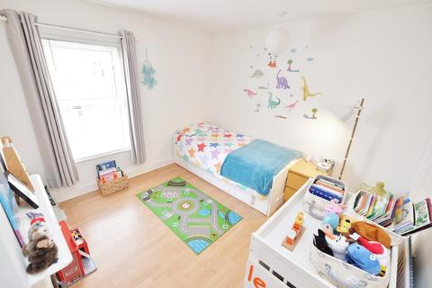 25 Chislehurst Road, Orpington, BR6 0DF