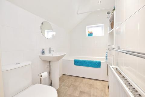25 Chislehurst Road, Orpington, BR6 0DF