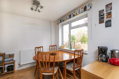 132 Longfield Road, Winchester, SO23 0NU