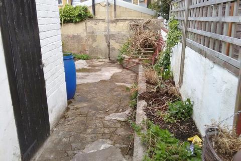 12 Eland Road, Croydon, CR0 4LG