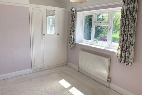 2 Meadow View, Laddingford, Maidstone, ME18 6BN