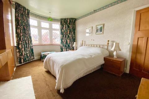 90 Oaklands Road, Bexleyheath, DA6 7AL