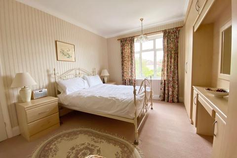 90 Oaklands Road, Bexleyheath, DA6 7AL