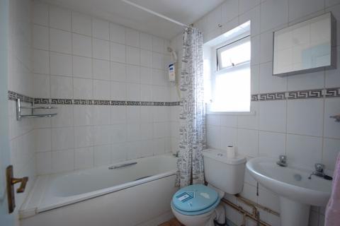 5 Bay View Close, Skewen, Neath, SA10 6LZ