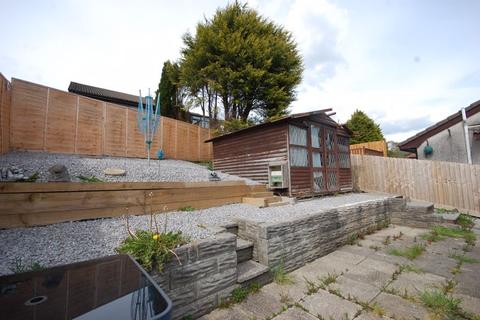 5 Bay View Close, Skewen, Neath, SA10 6LZ