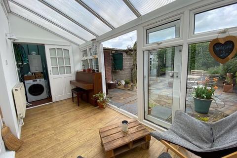 20 Arles Road, Cardiff, CF5 5AP