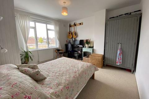 20 Arles Road, Cardiff, CF5 5AP