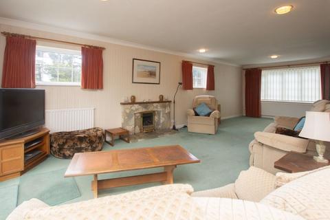 Glenview Hawksdown, Walmer, Deal, CT14 7PN