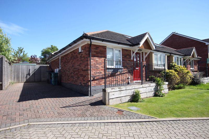 Cysgod Y Castell, Llandudno Junction 2 bed semidetached bungalow £