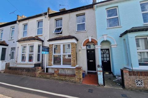 3 bedroom terraced house for sale, Dalmatia Road, Southend on Sea, Essex, SS1 2QQ
