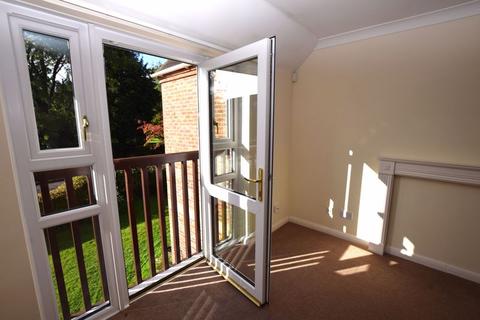 2 bedroom retirement property for sale - Mary Rose Mews, Adams Way, Alton, Hampshire