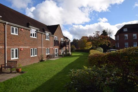 2 bedroom retirement property for sale - Mary Rose Mews, Adams Way, Alton, Hampshire