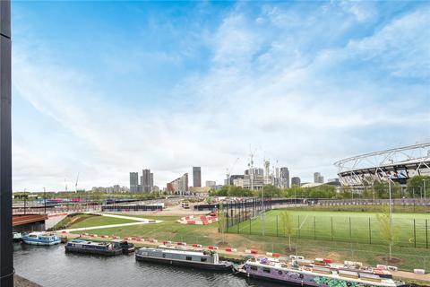 Flat 402, Legacy House, 4a Roach Road, London, E3 2PA