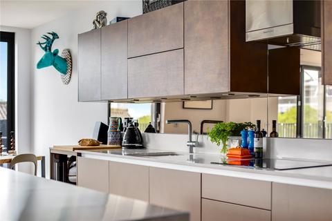 Flat 402, Legacy House, 4a Roach Road, London, E3 2PA