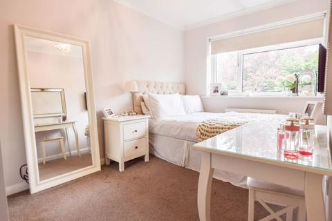 10b Parkside, Halstead, Sevenoaks, TN14 7HA