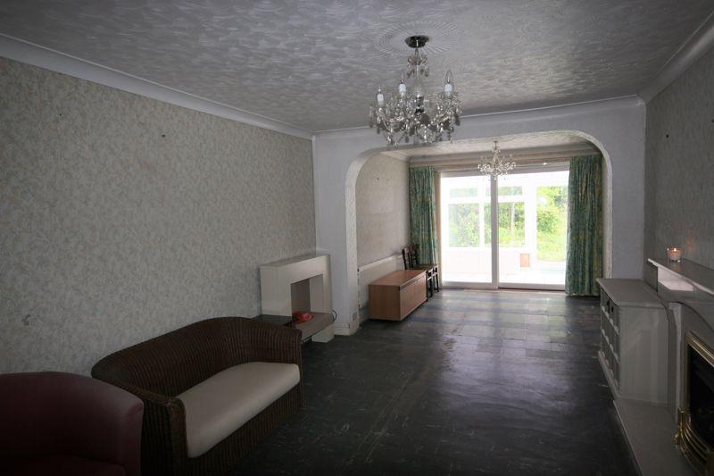Mayfield Drive, Hucclecote, Gloucester 2 bed semidetached bungalow £