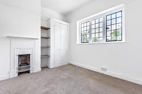 12 Downman Road, London, SE9 6RD