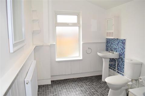 67 Abbey Road, Northampton, NN4 8EY