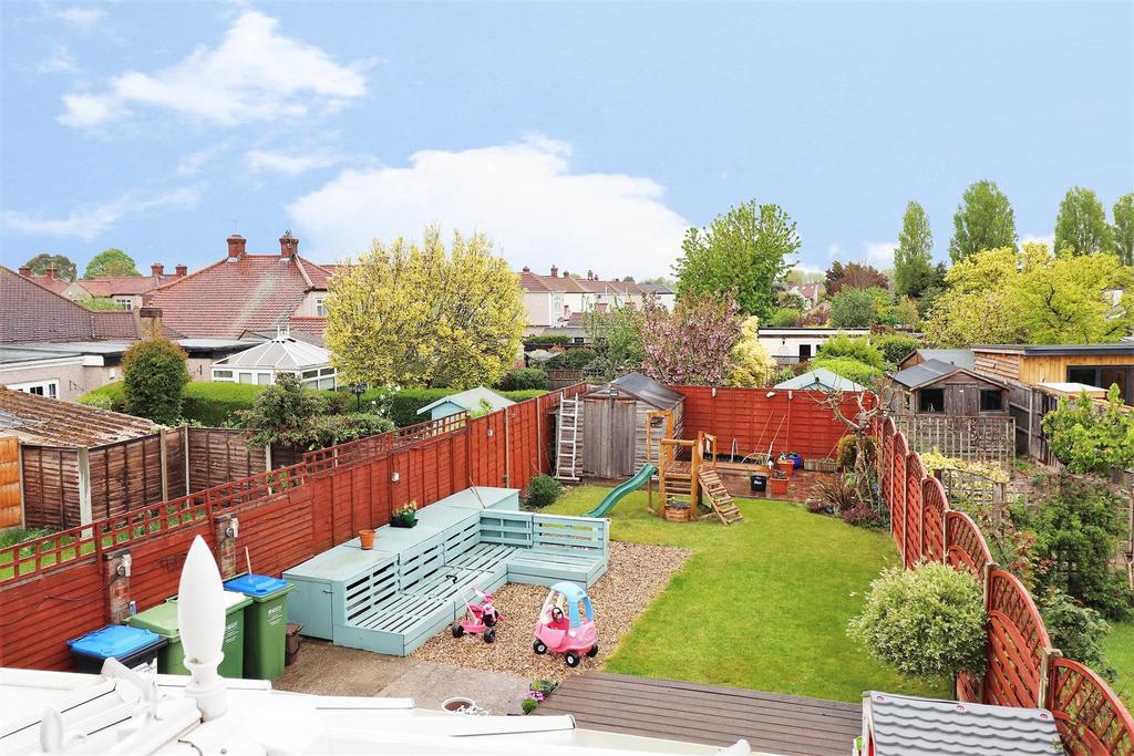 Haslemere Road, Bexleyheath 3 bed detached house £500,000