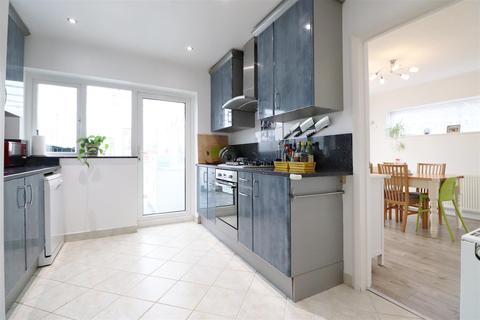 48 Haslemere Road, Bexleyheath, DA7 4NQ