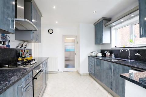 48 Haslemere Road, Bexleyheath, DA7 4NQ