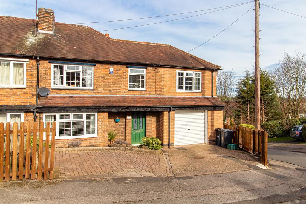Redland Grove, Carlton, Nottingham 4 bed semidetached house £255,000