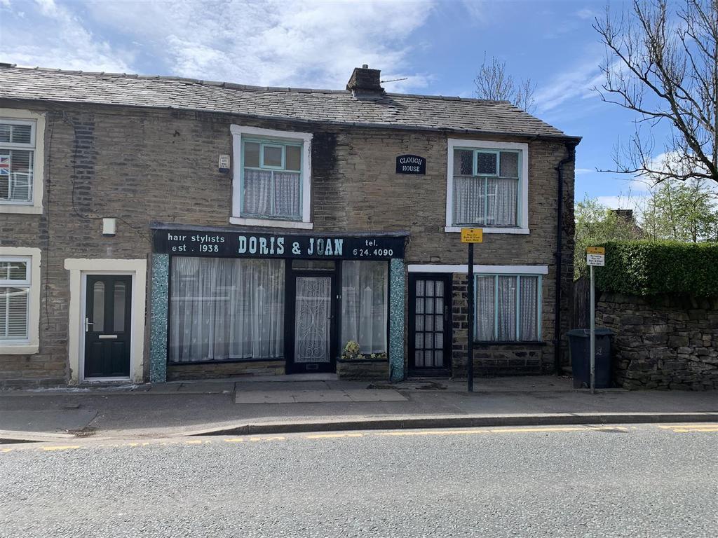 Oldham Road, Springhead, Oldham 3 bed cottage £150,000