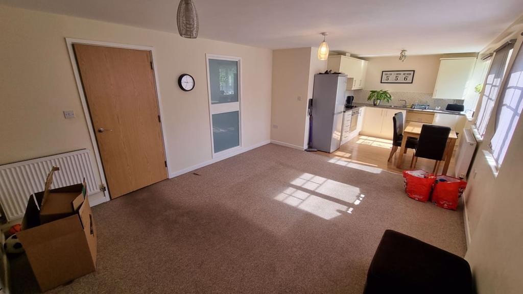 Gospel End Road, Dudley 2 bed apartment £575 pcm (£133 pw)
