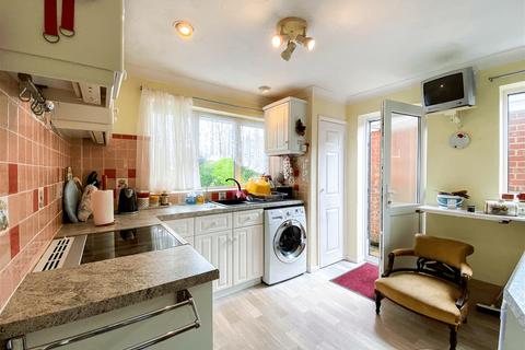 10 Sondes Close, Herne Bay, CT6 7DQ